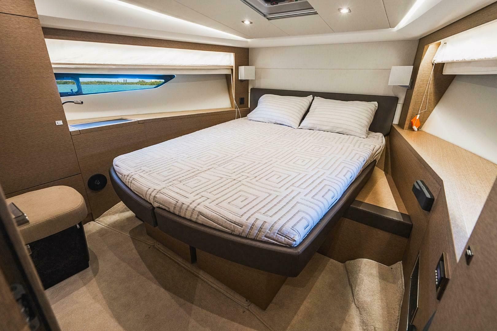 2018 Prestige 500S — photo 54