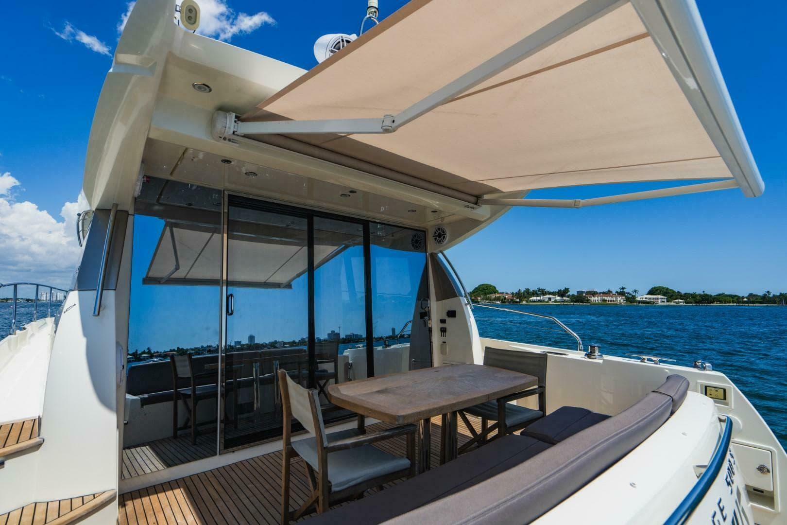 2018 Prestige 500S — photo 18