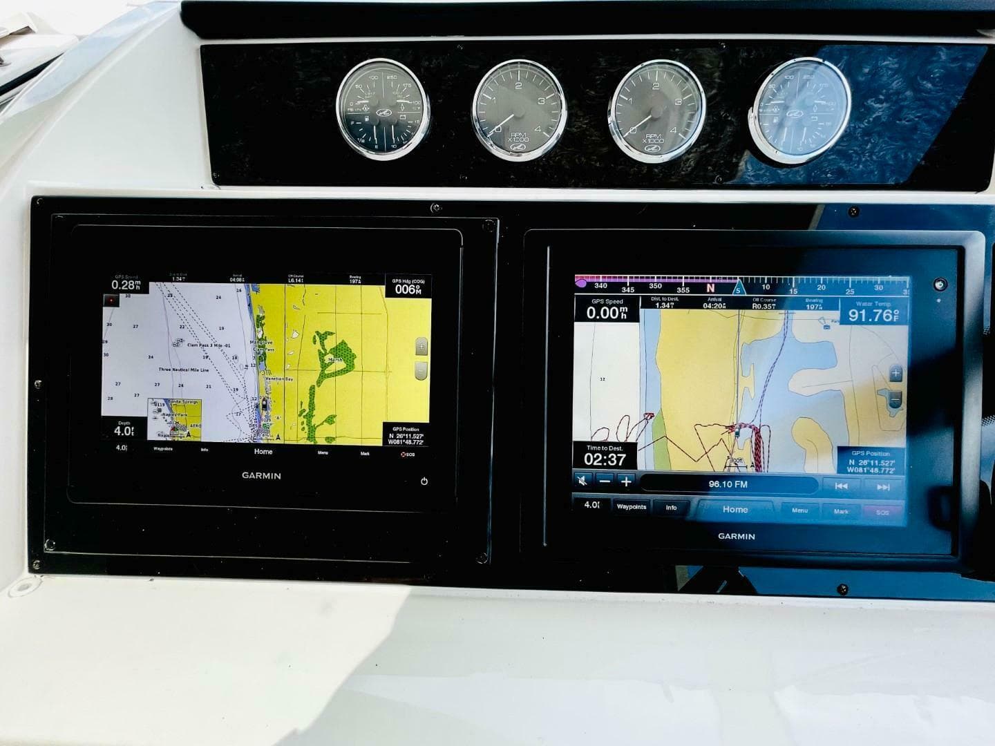 2010 Sea Ray 450 Sundancer — photo 19