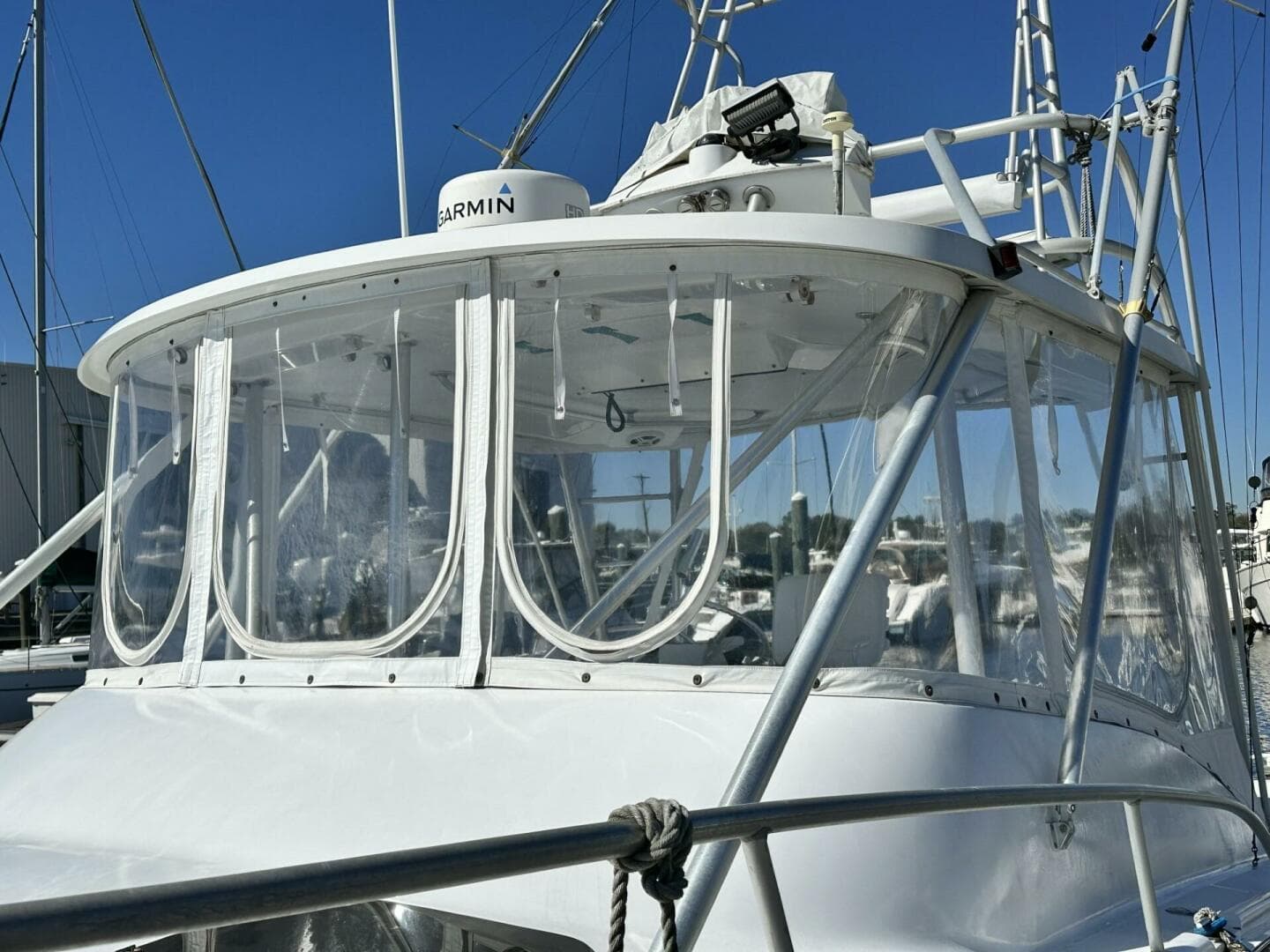 1997 Luhrs 32 Open — photo 3