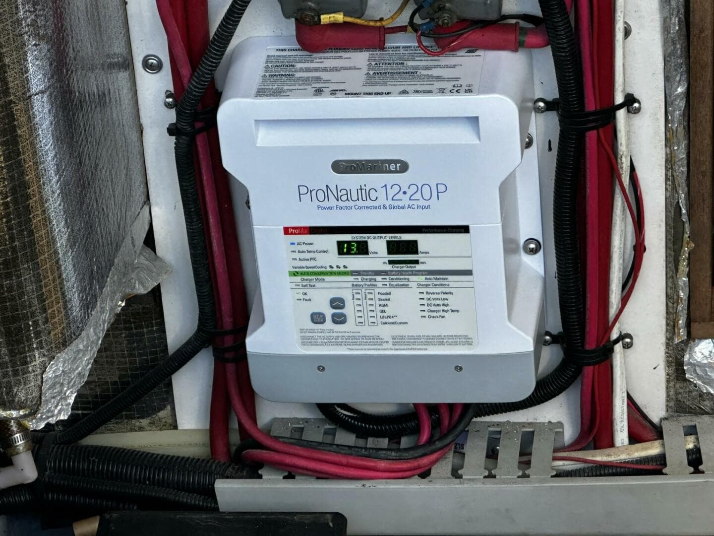 1997 Luhrs 32 Open — photo 46