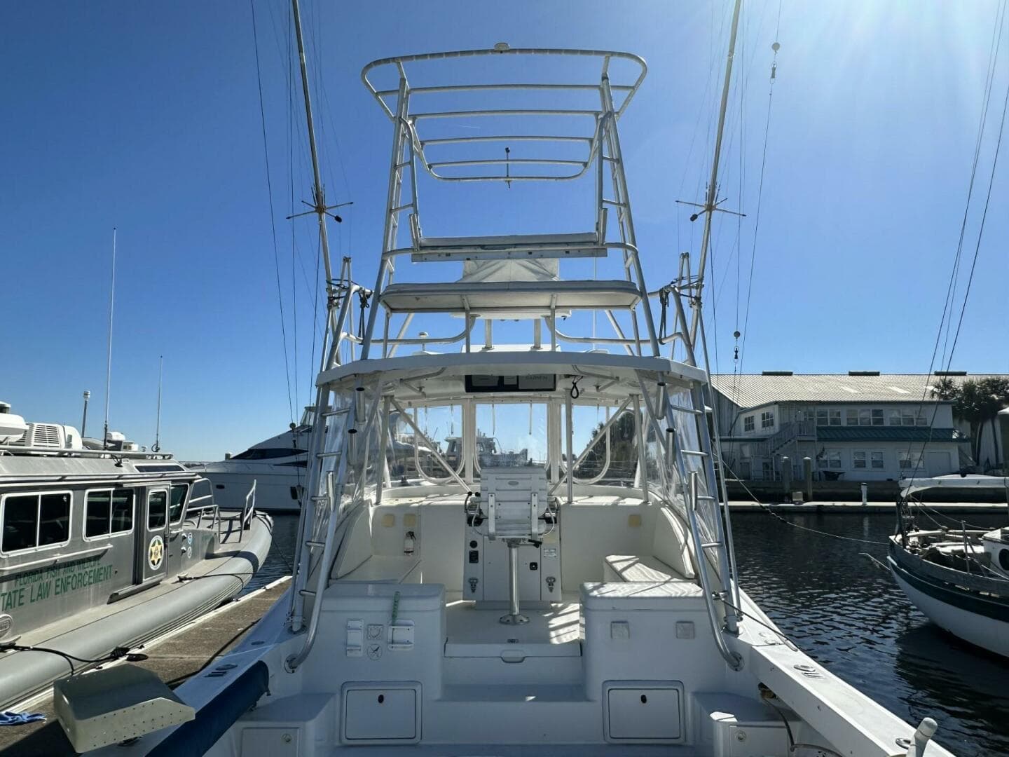 1997 Luhrs 32 Open — photo 7