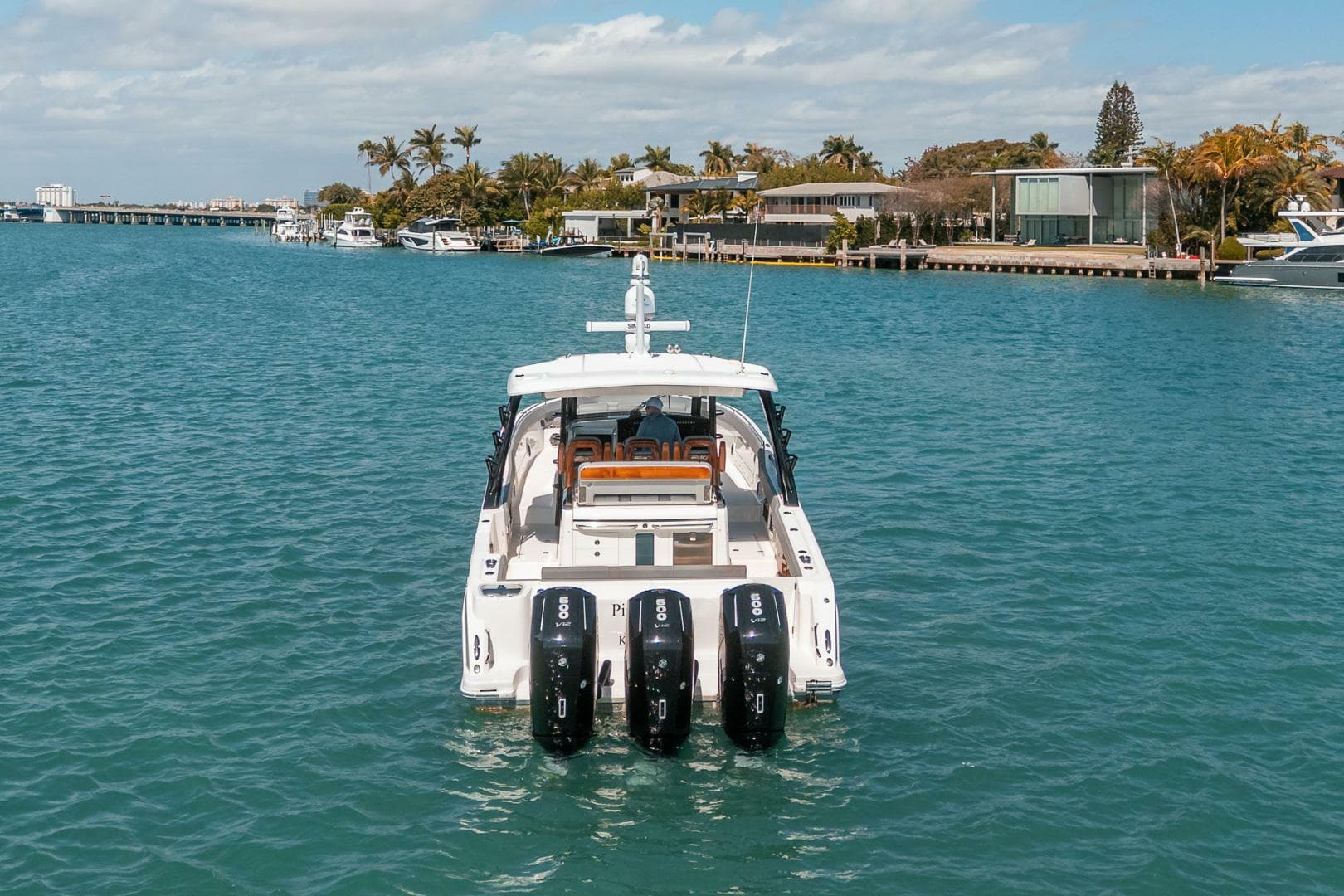 2023 Boston Whaler 420 Outrage — photo 29