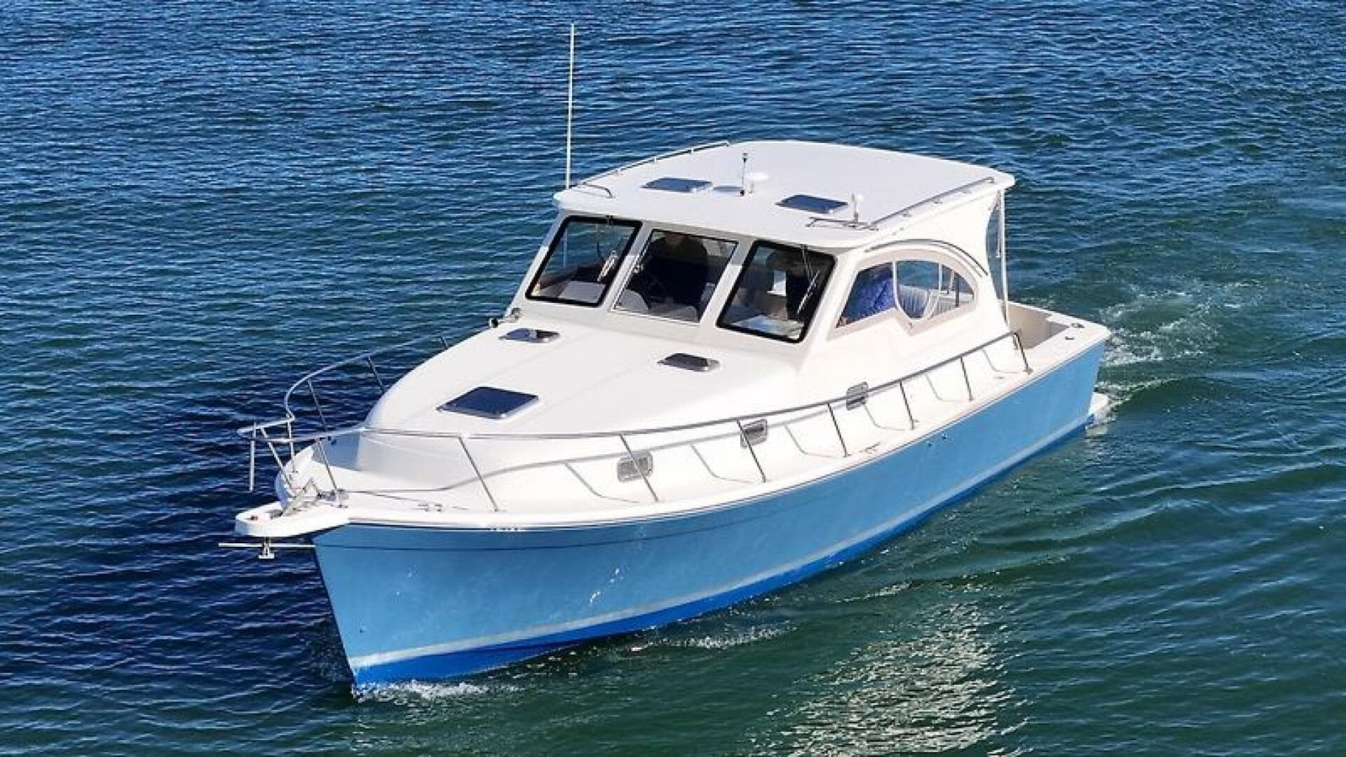 2004 Mainship Pilot 34 — photo 49