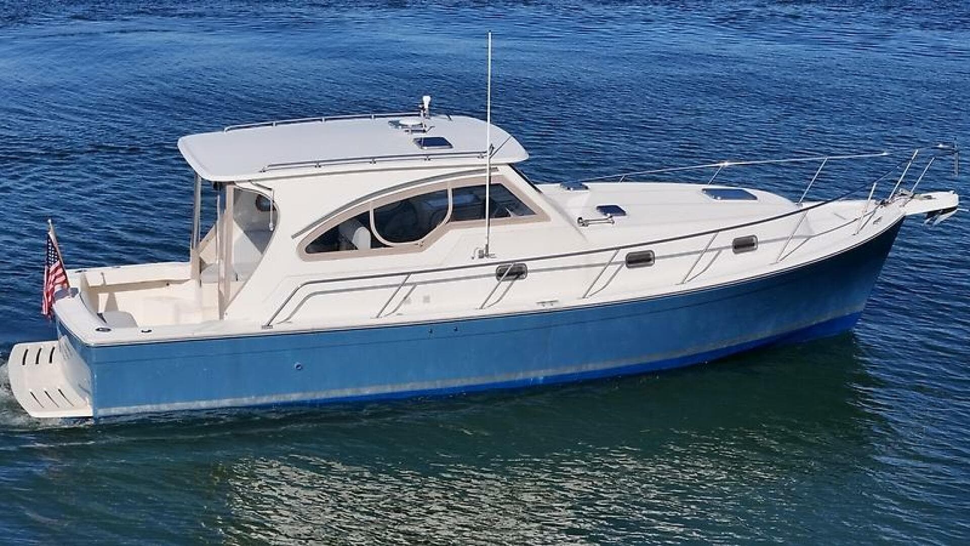 2004 Mainship Pilot 34 — photo 48