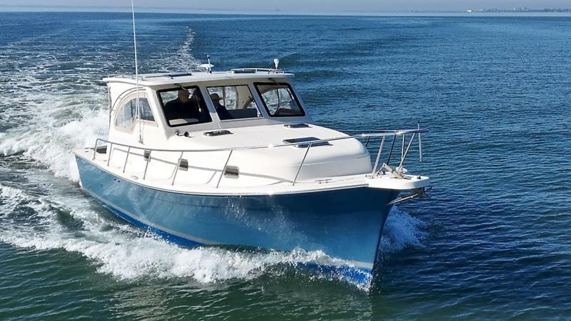 2004 Mainship Pilot 34 — photo 59