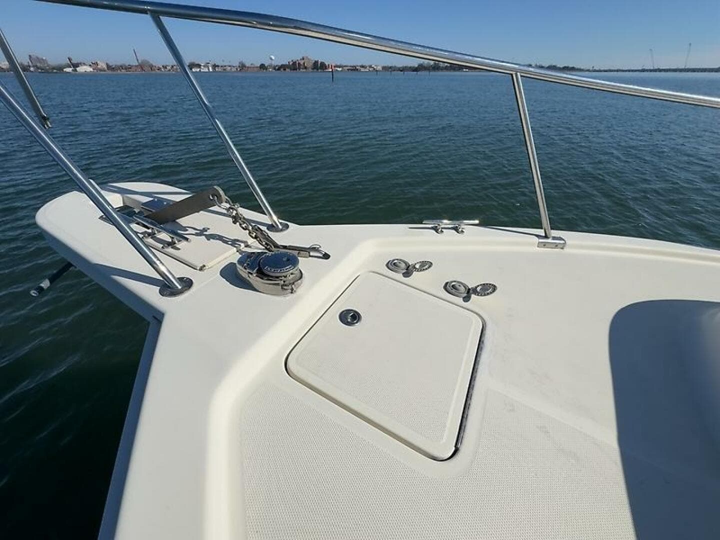 2004 Mainship Pilot 34 — photo 46