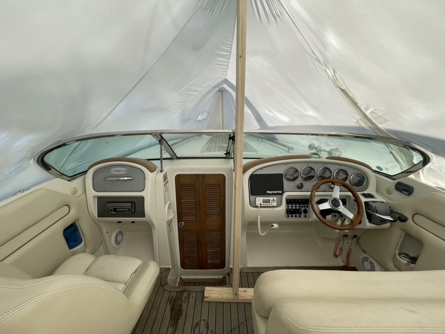 2009 Chris-Craft Corsair 28 Heritage Edition — photo 3