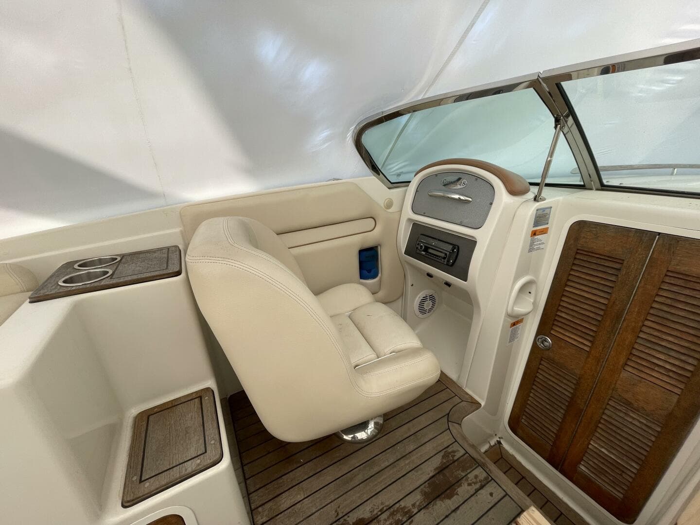 2009 Chris-Craft Corsair 28 Heritage Edition — photo 6