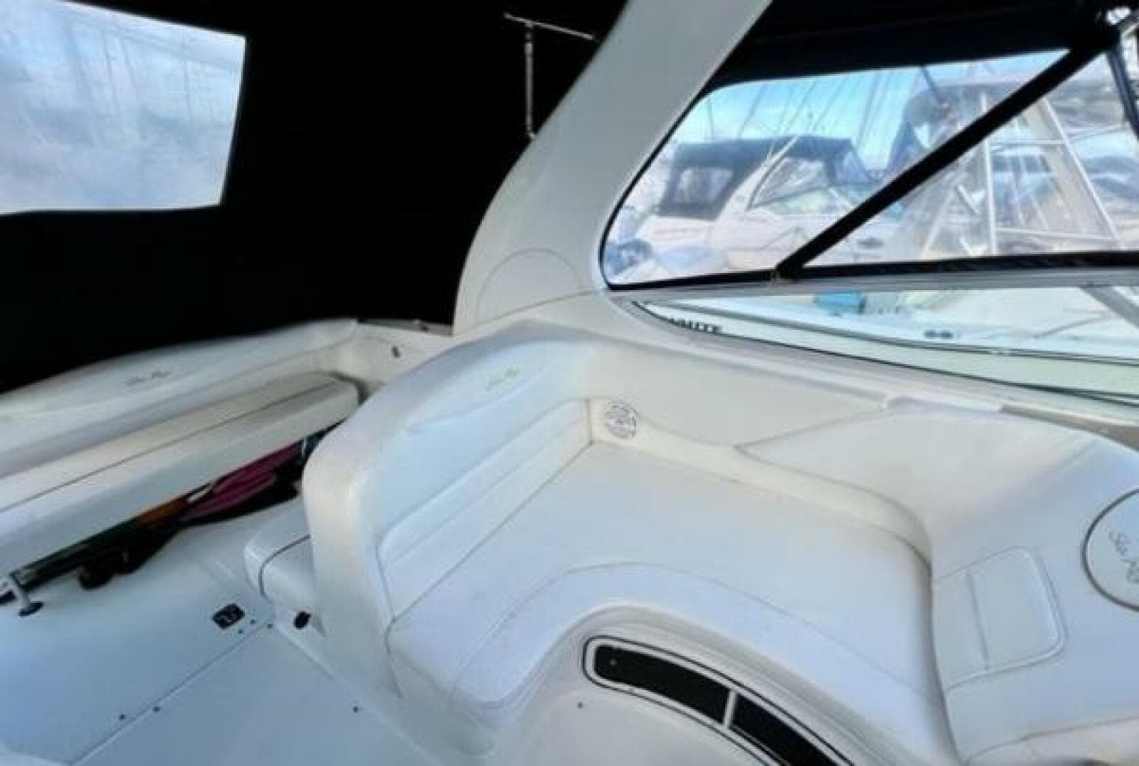 2001 Sea Ray 280 Sundancer — photo 8