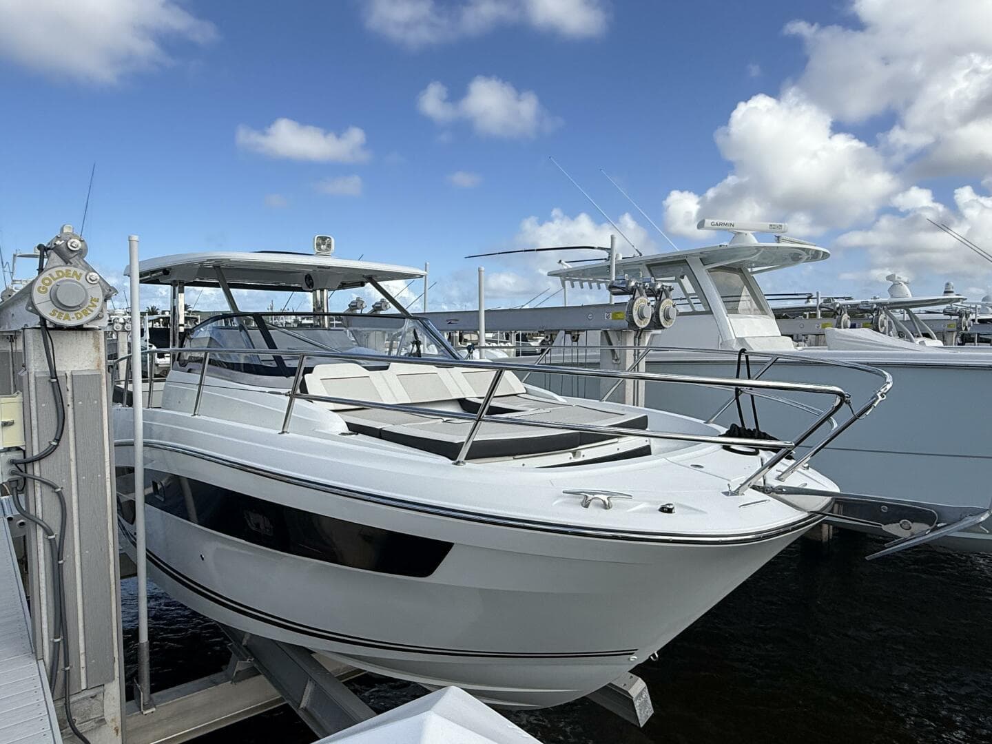 2022 Jeanneau 10.5 Leader WA — photo 3