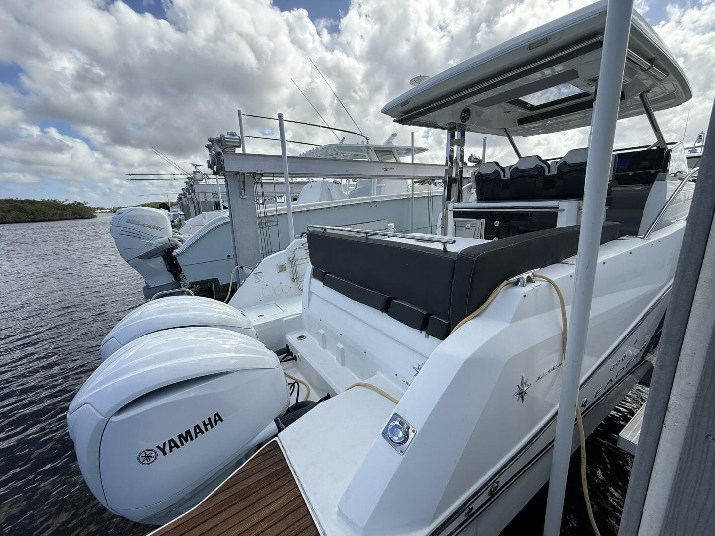 2022 Jeanneau 10.5 Leader WA — photo 5