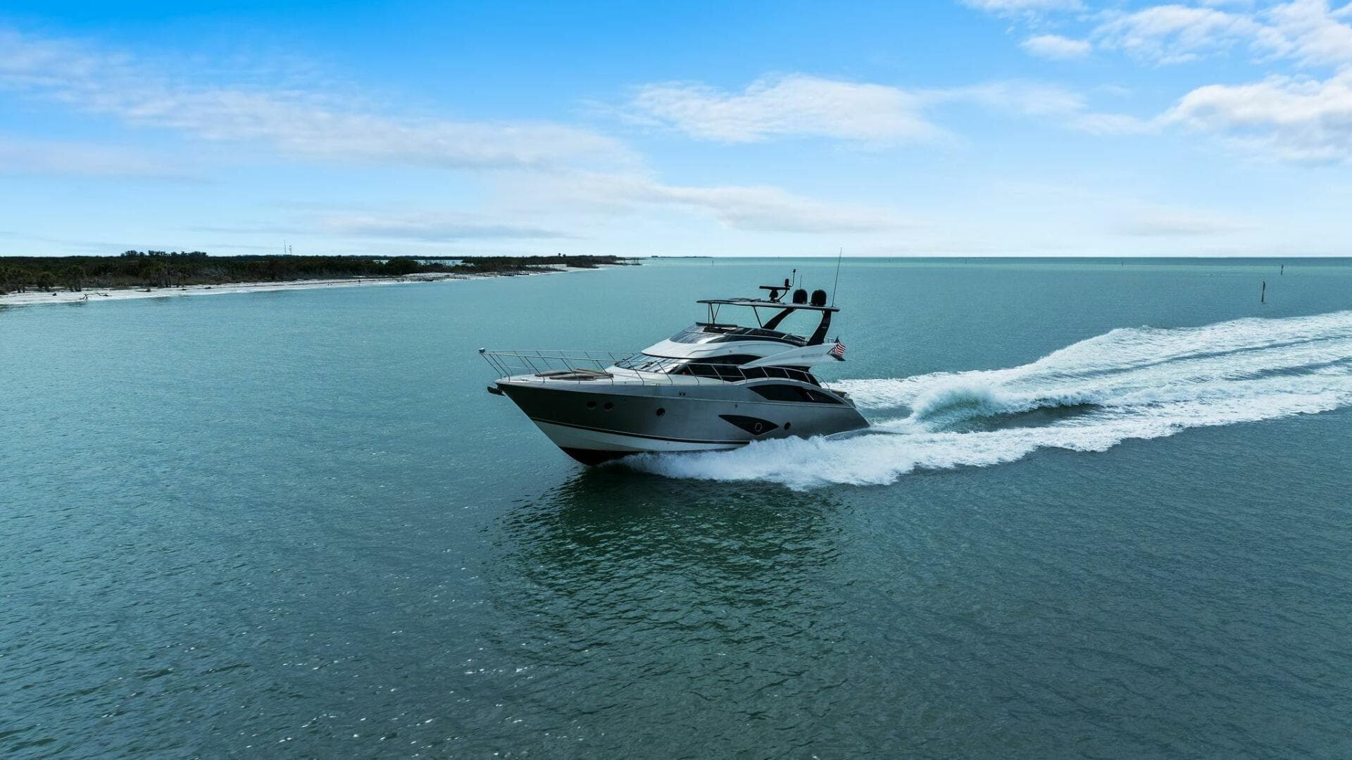 2014 Marquis 630 Sport Yacht — photo 69