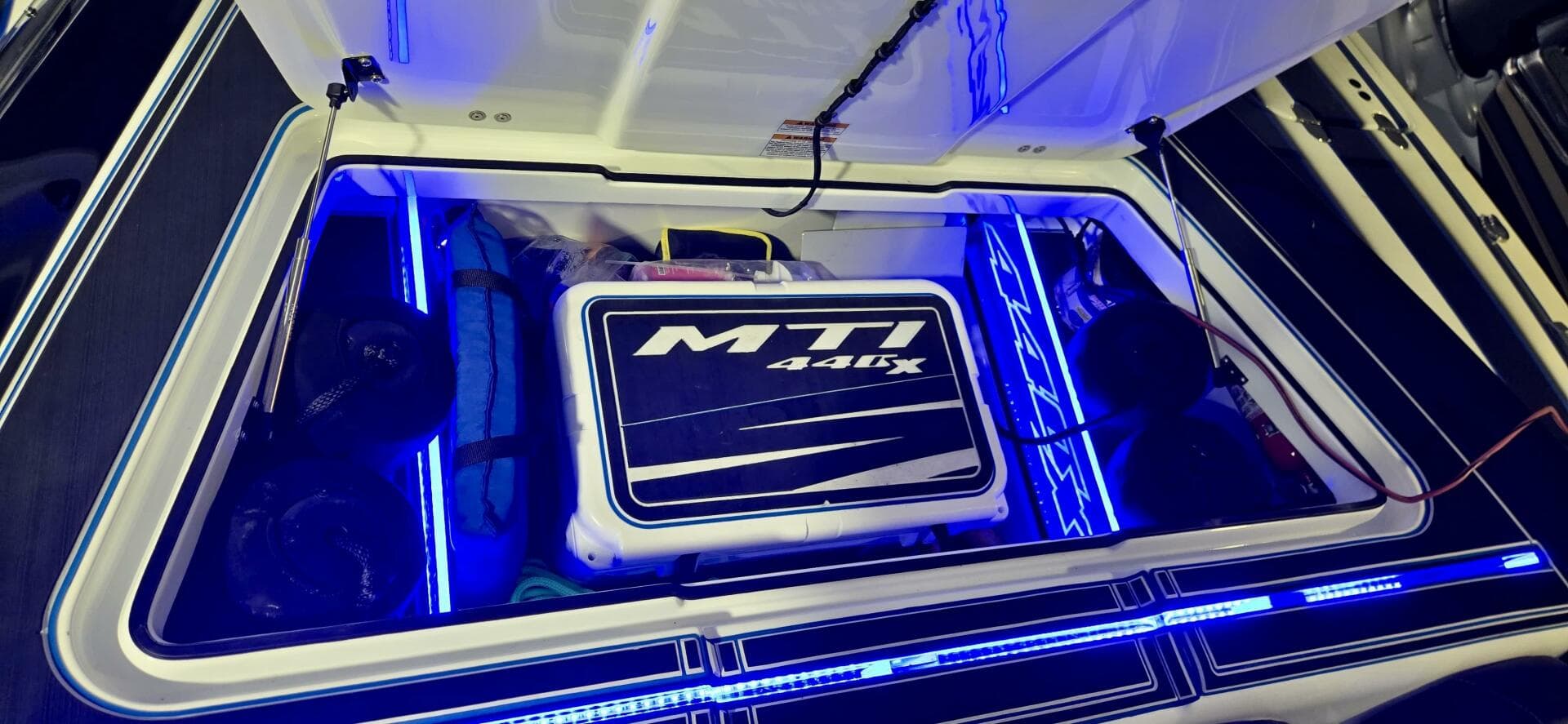 2025 Mti 440X — photo 16