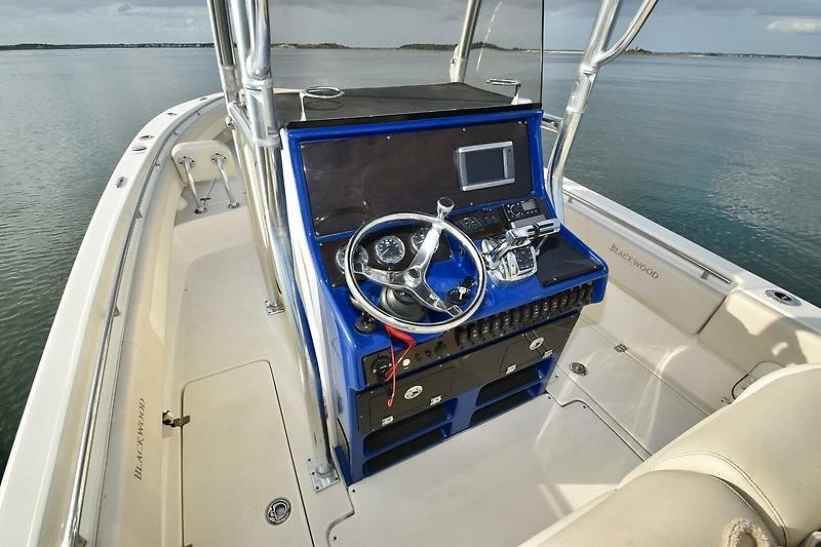 2012 Blackwood 27 — photo 23