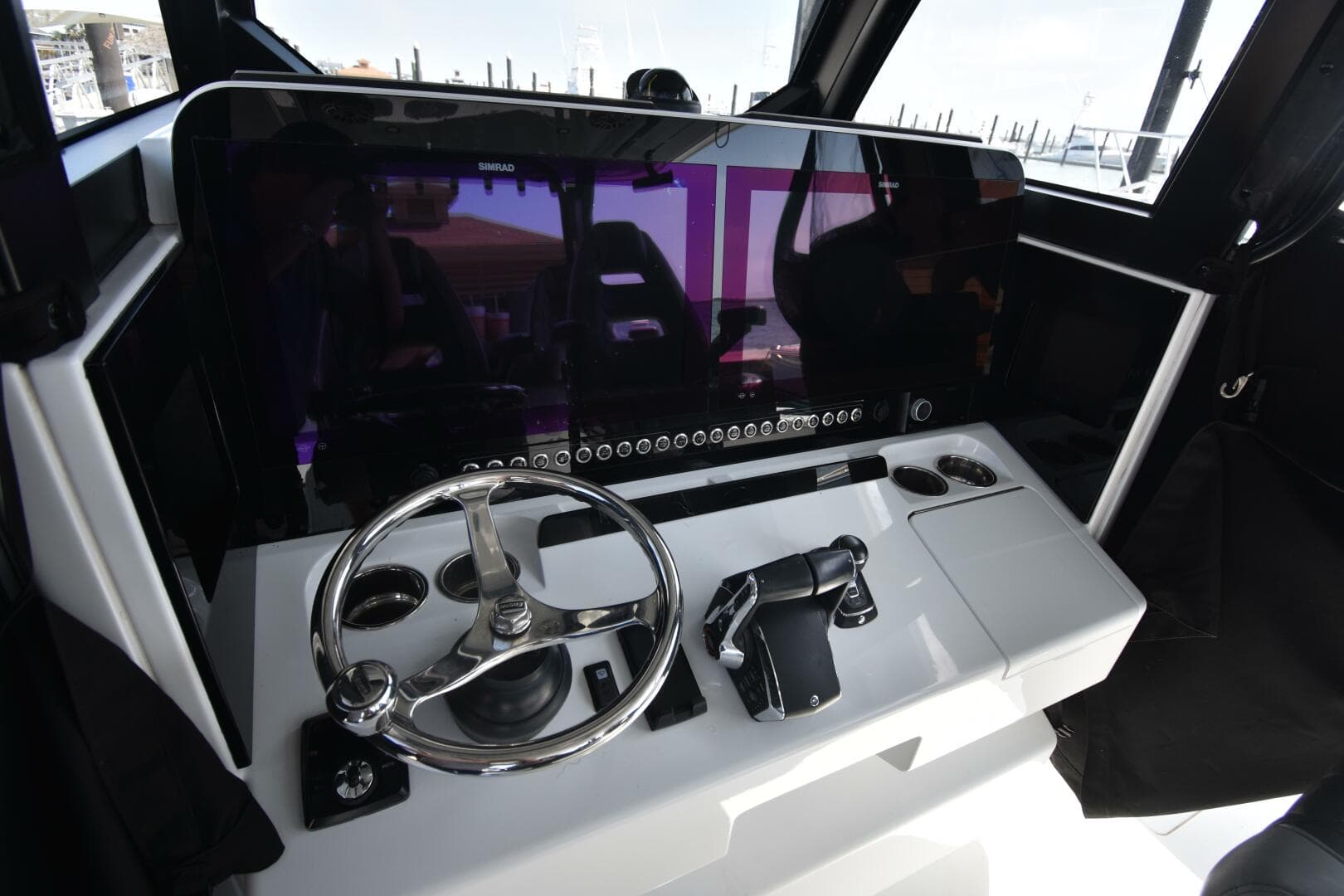 2024 Freeman 47 — photo 2