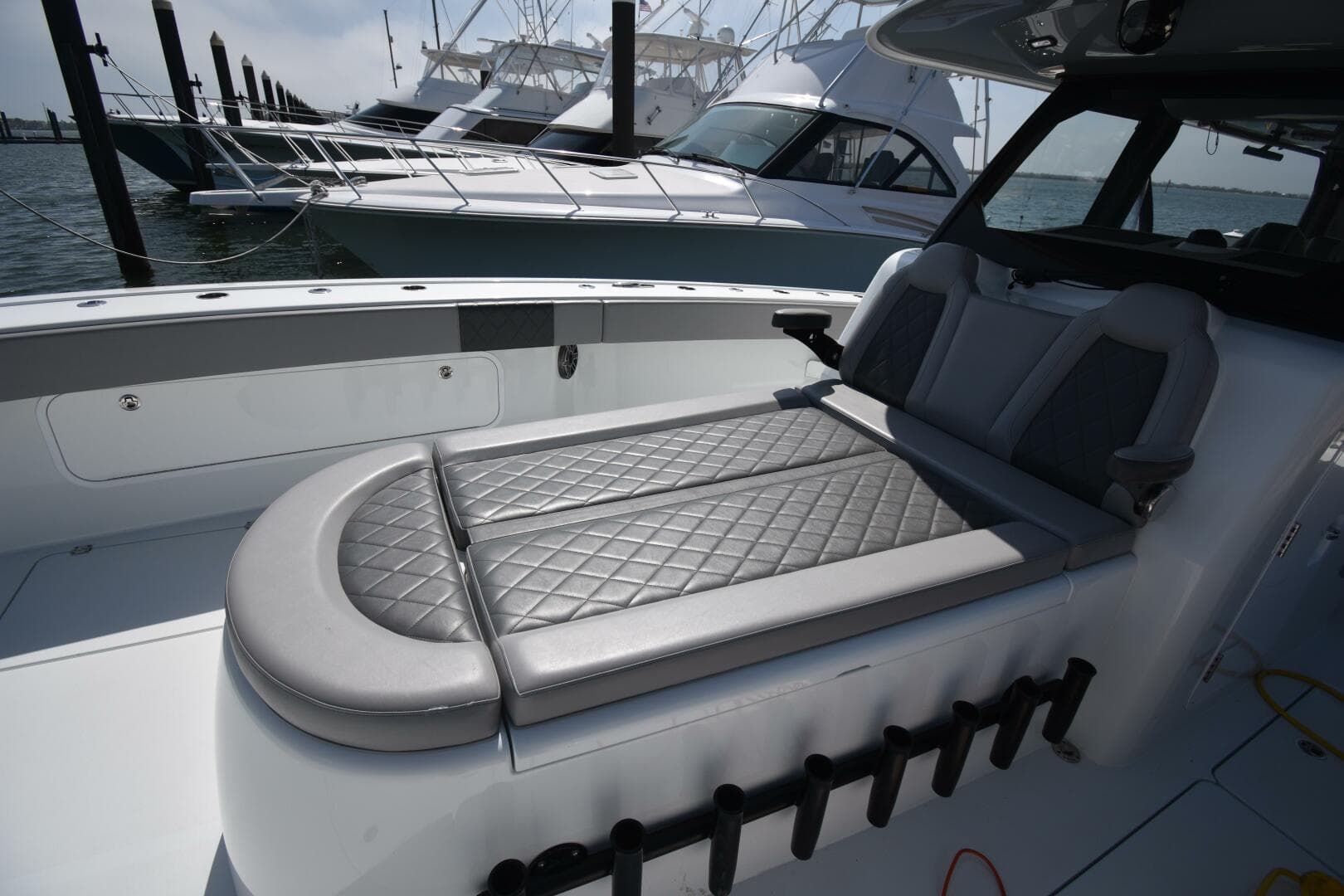 2024 Freeman 47 — photo 8