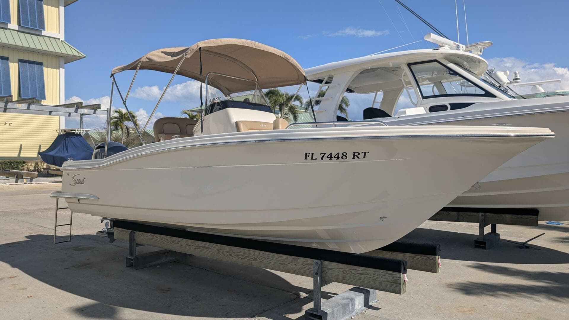 2019 Scout 215 Xsf — photo 2