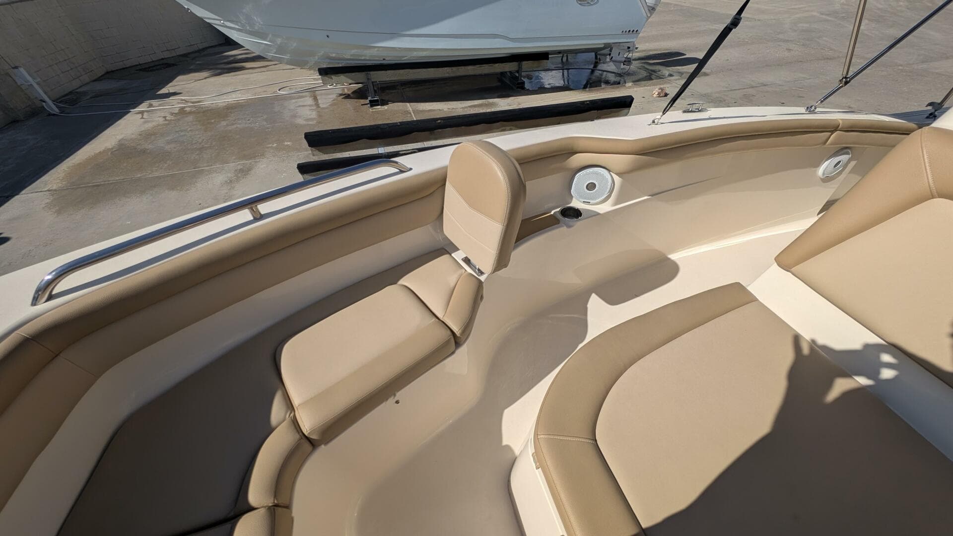 2019 Scout 215 Xsf — photo 31