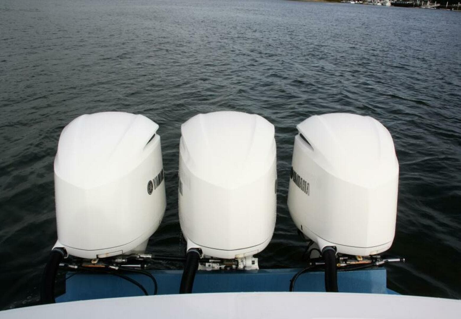 2018 Regulator 34 SS — photo 9