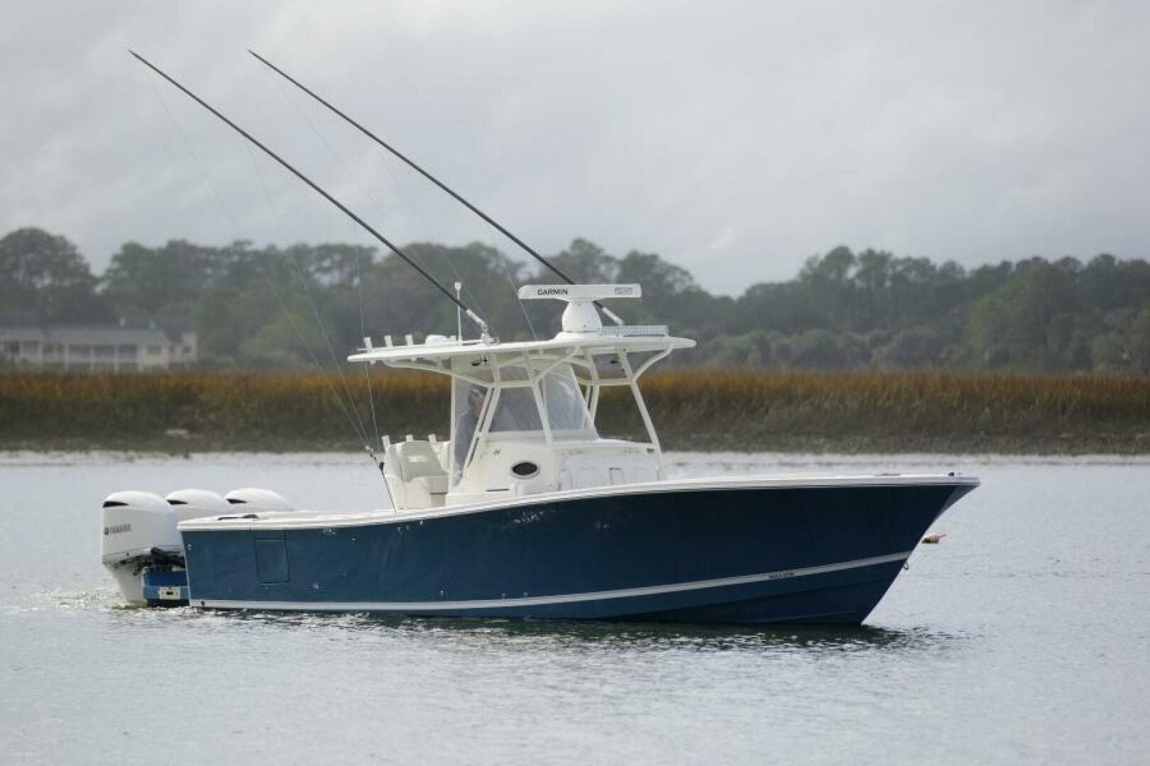 2018 Regulator 34 SS