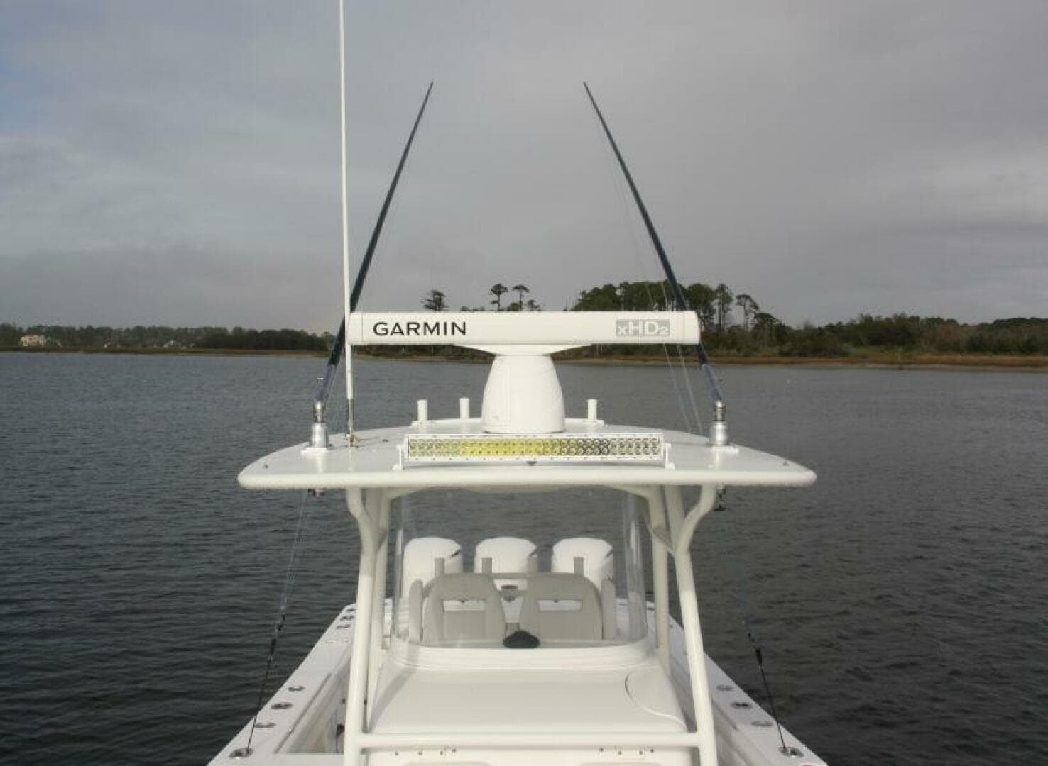 2018 Regulator 34 SS — photo 18