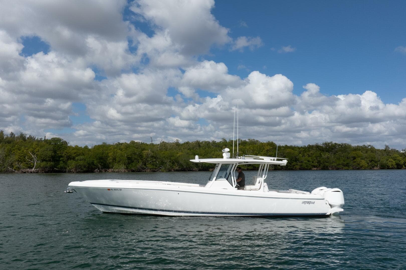 2017 Intrepid 375 Open — photo 21