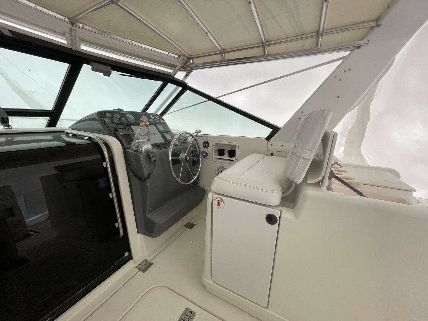 2003 Tiara Yachts 3100 Open — photo 5