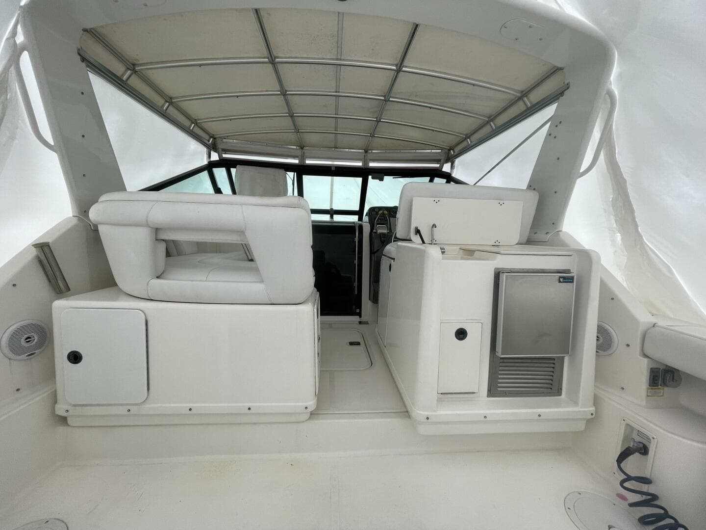 2003 Tiara Yachts 3100 Open — photo 2