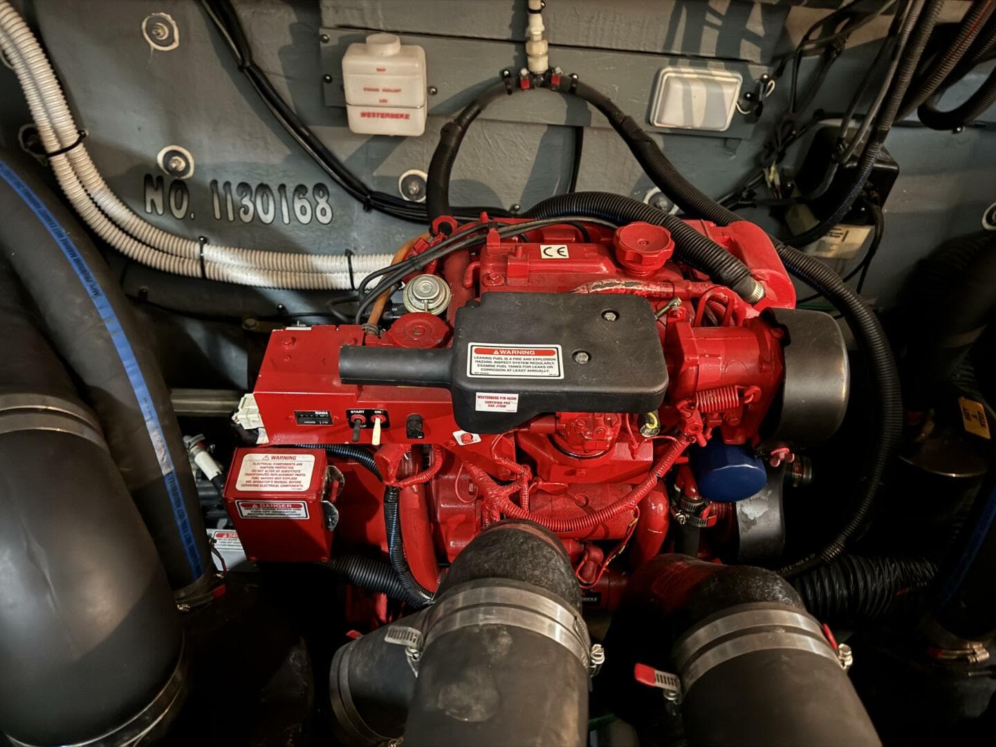 2002 Sea Ray 320 Sundancer — photo 18