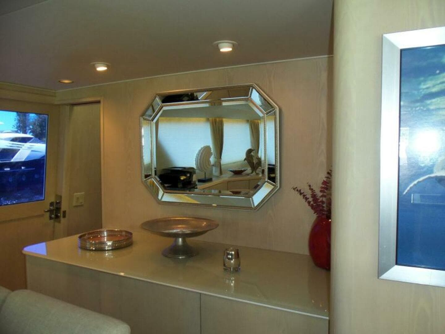 1990 Broward Custom Extended — photo 10