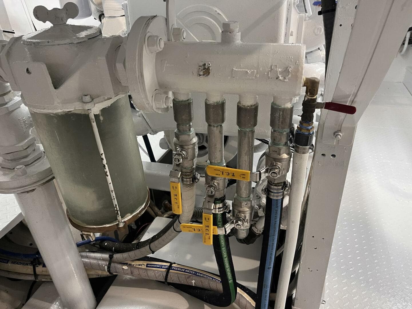 1990 Broward Custom Extended — photo 86