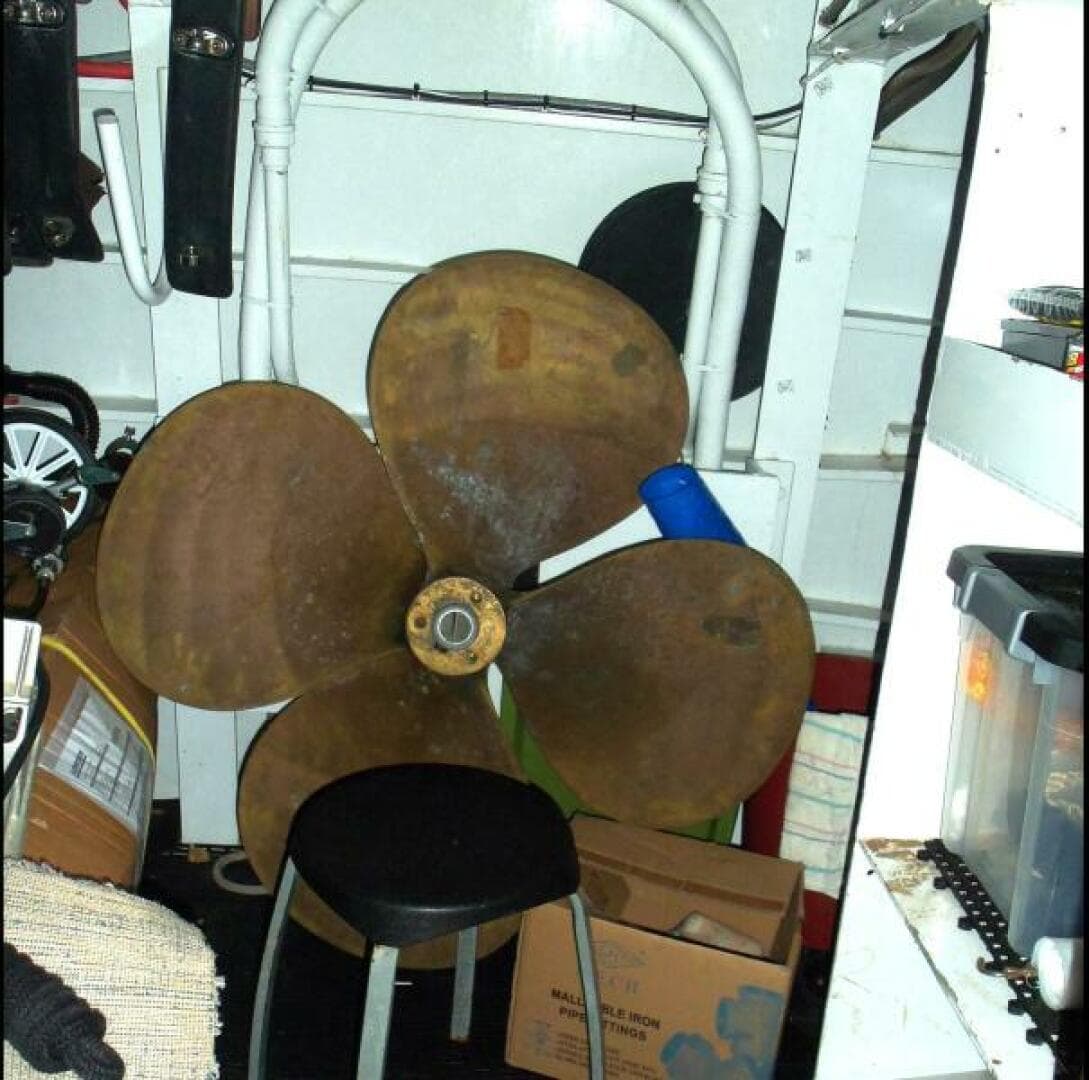 1990 Broward Custom Extended — photo 64