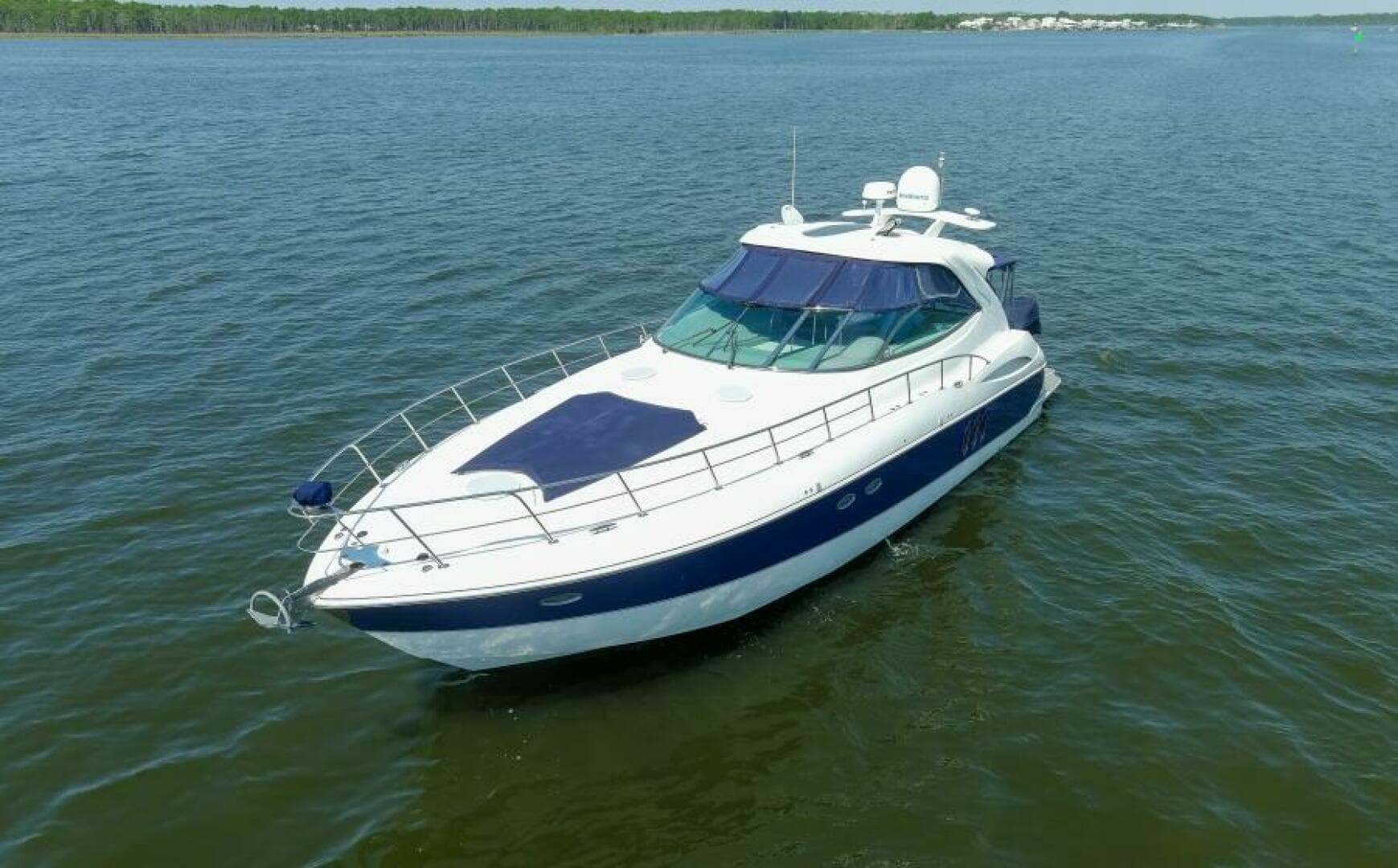 2005 Cruisers Yachts 500 Express — photo 16