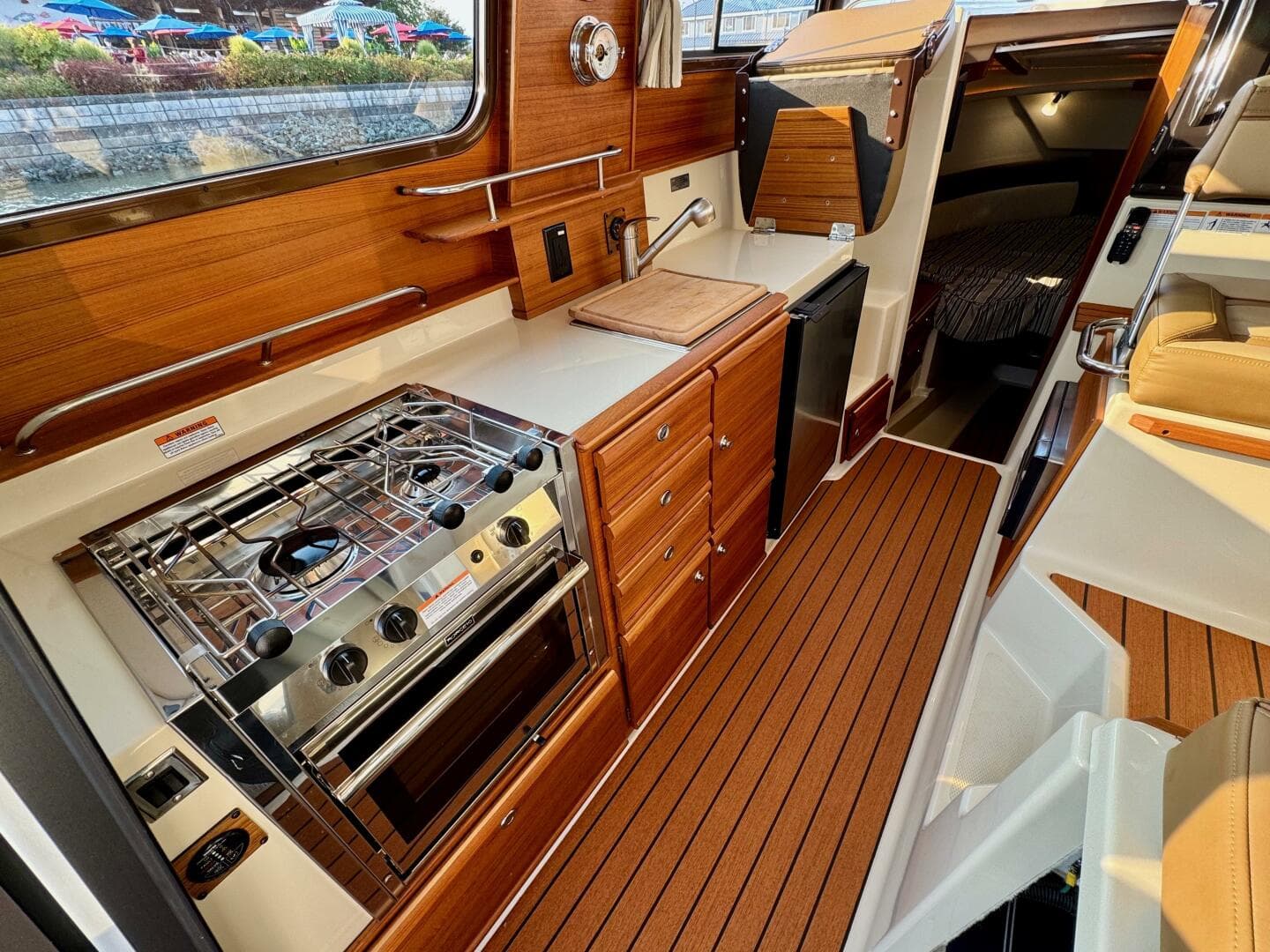 2024 Ranger Tugs — photo 38