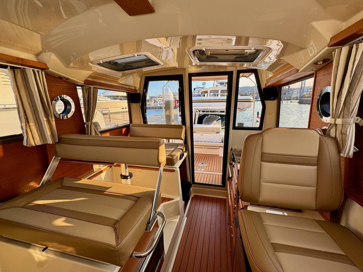 2024 Ranger Tugs — photo 39