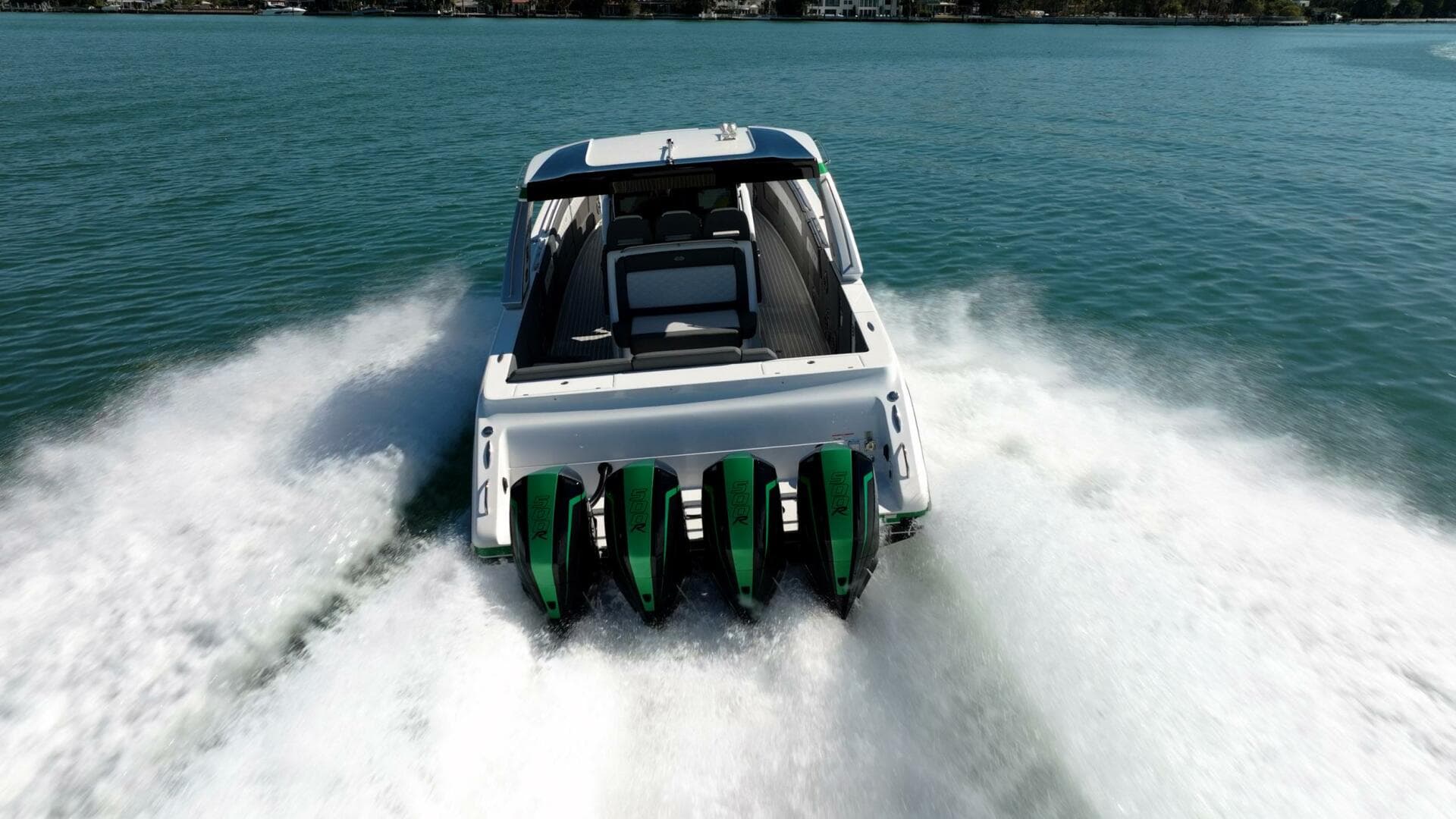 2024 Cigarette 42 Auroris — photo 18