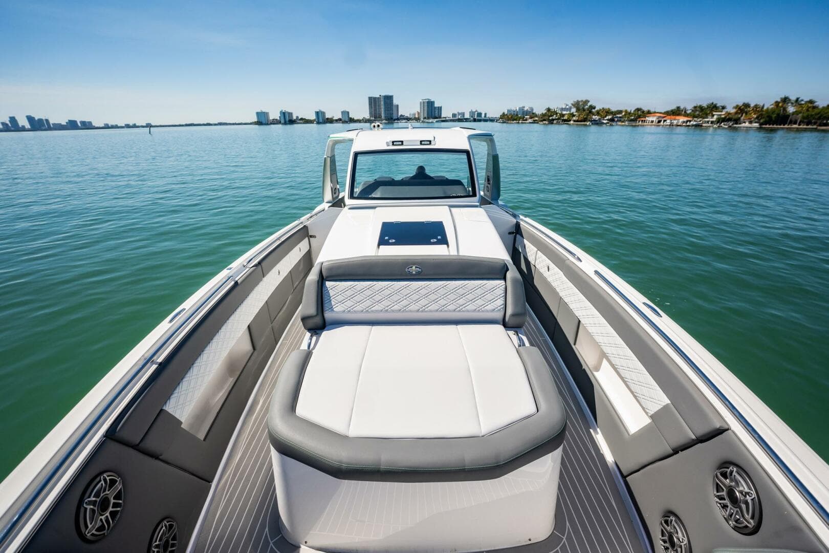 2024 Cigarette 42 Auroris — photo 59