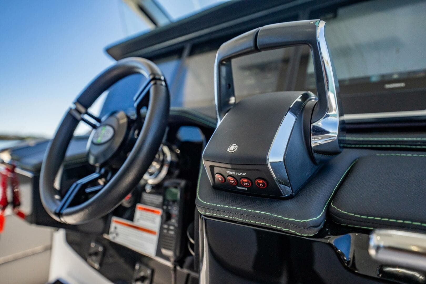 2024 Cigarette 42 Auroris — photo 48