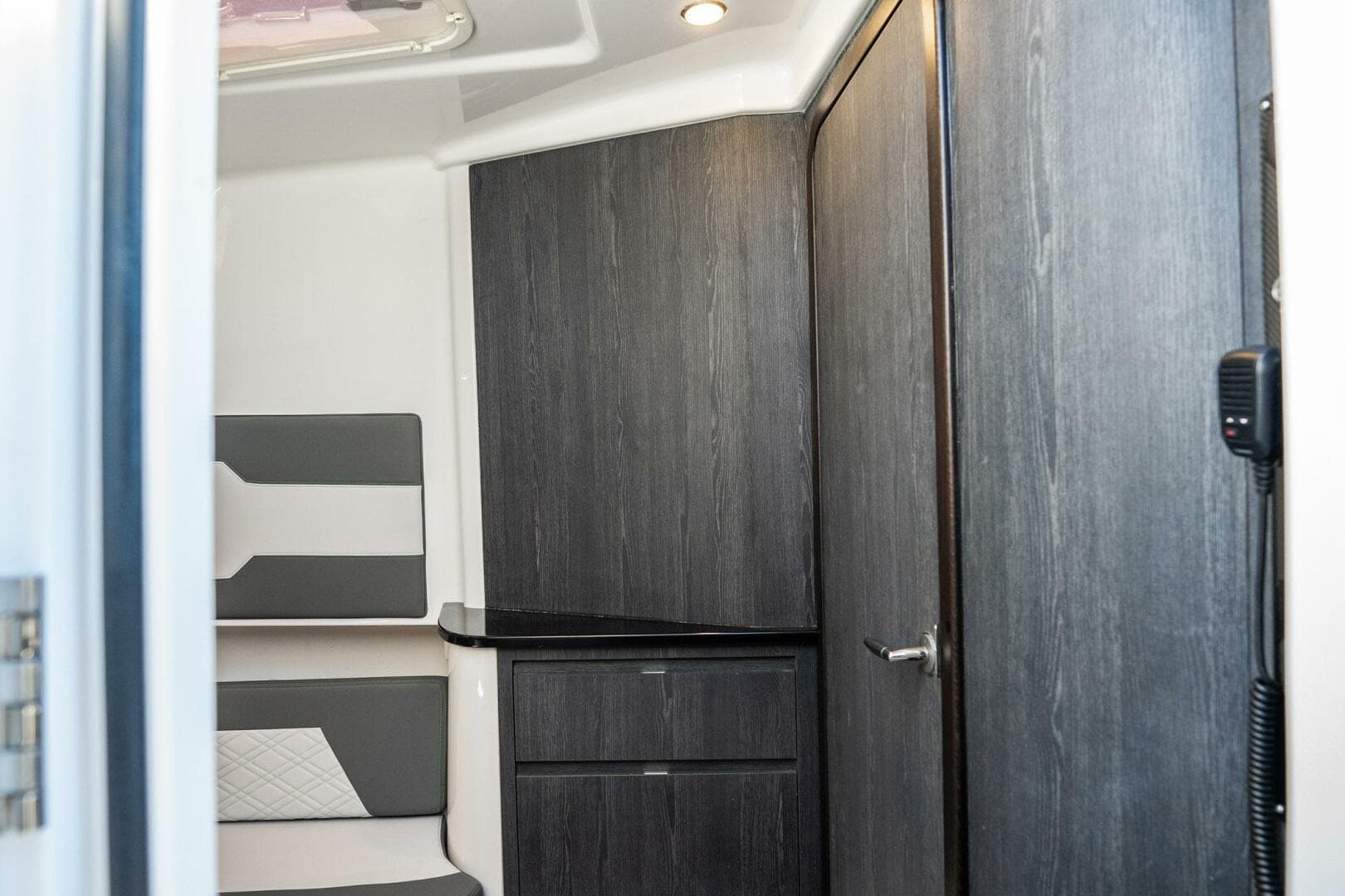 2024 Cigarette 42 Auroris — photo 78