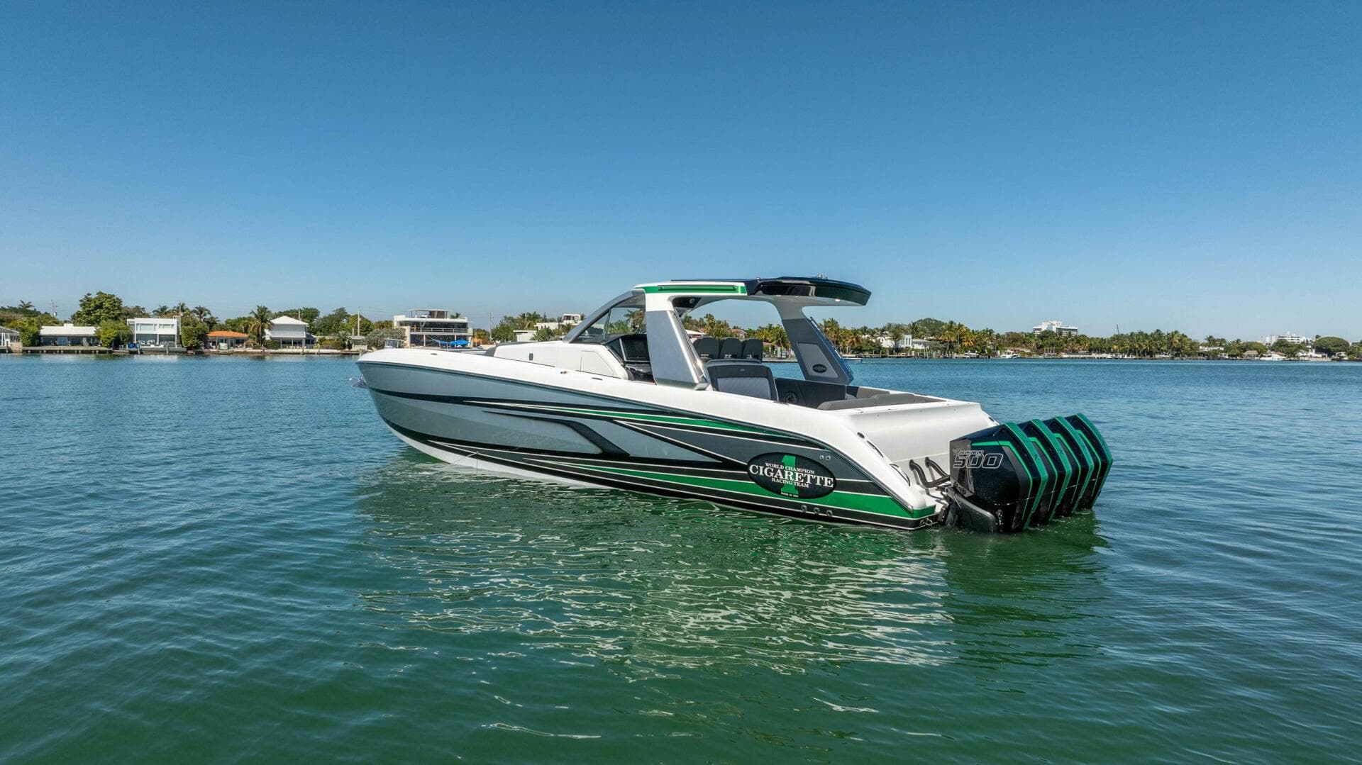 2024 Cigarette 42 Auroris — photo 35