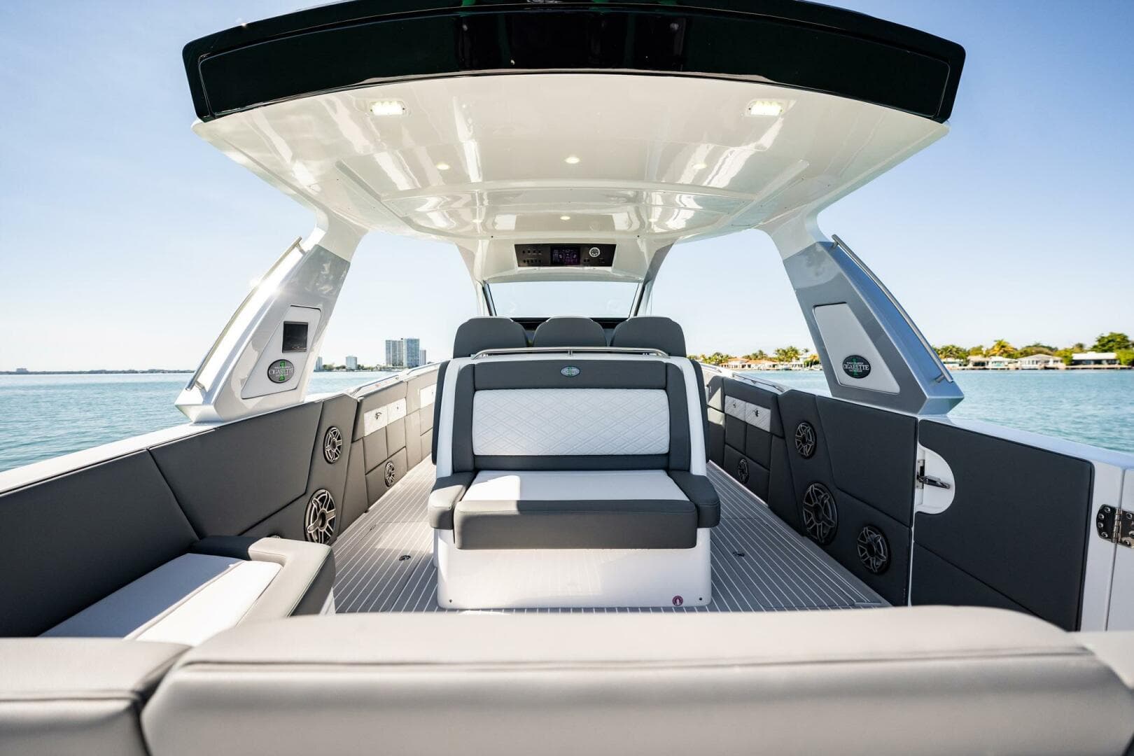 2024 Cigarette 42 Auroris — photo 90