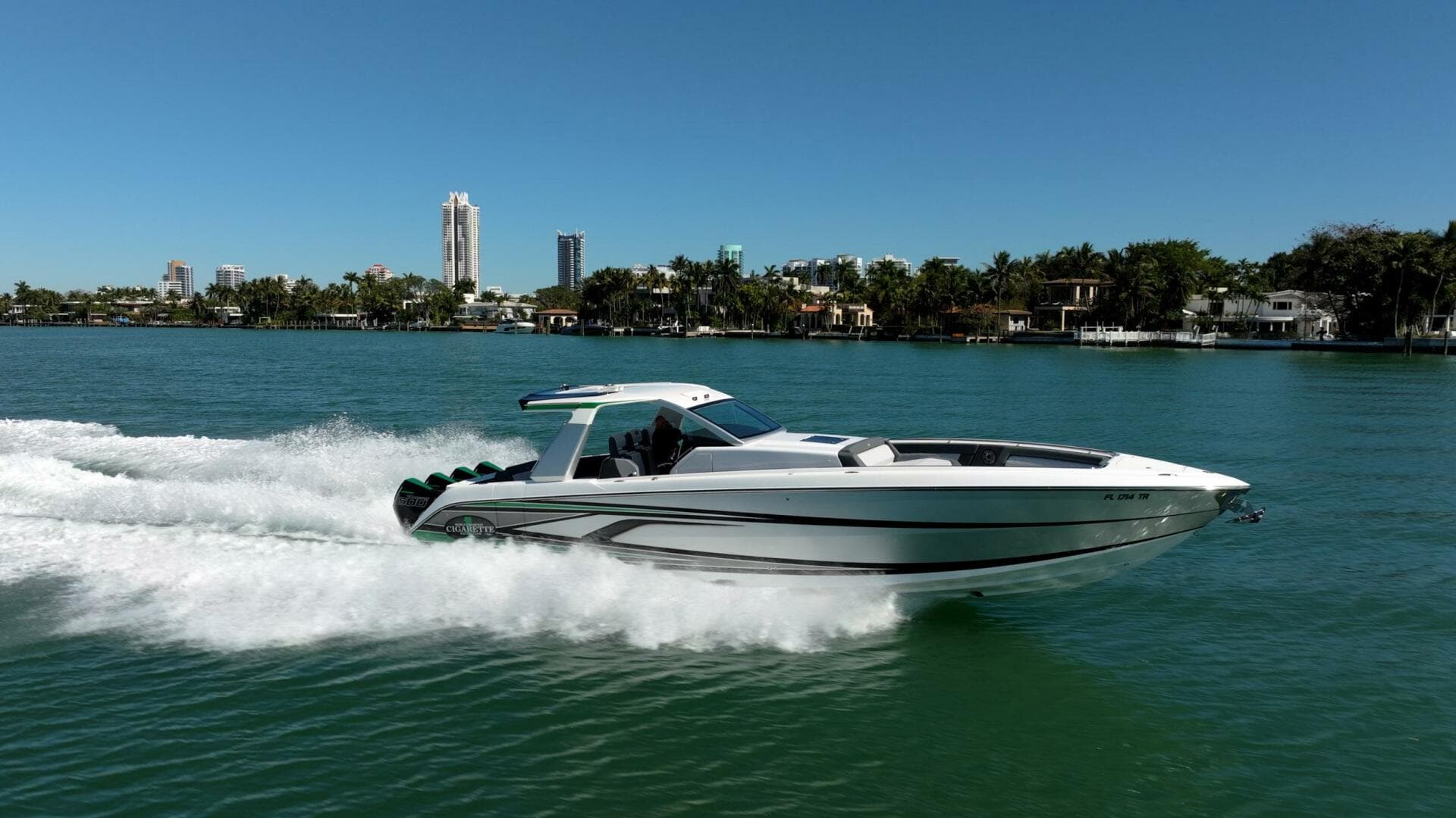 2024 Cigarette 42 Auroris — photo 19