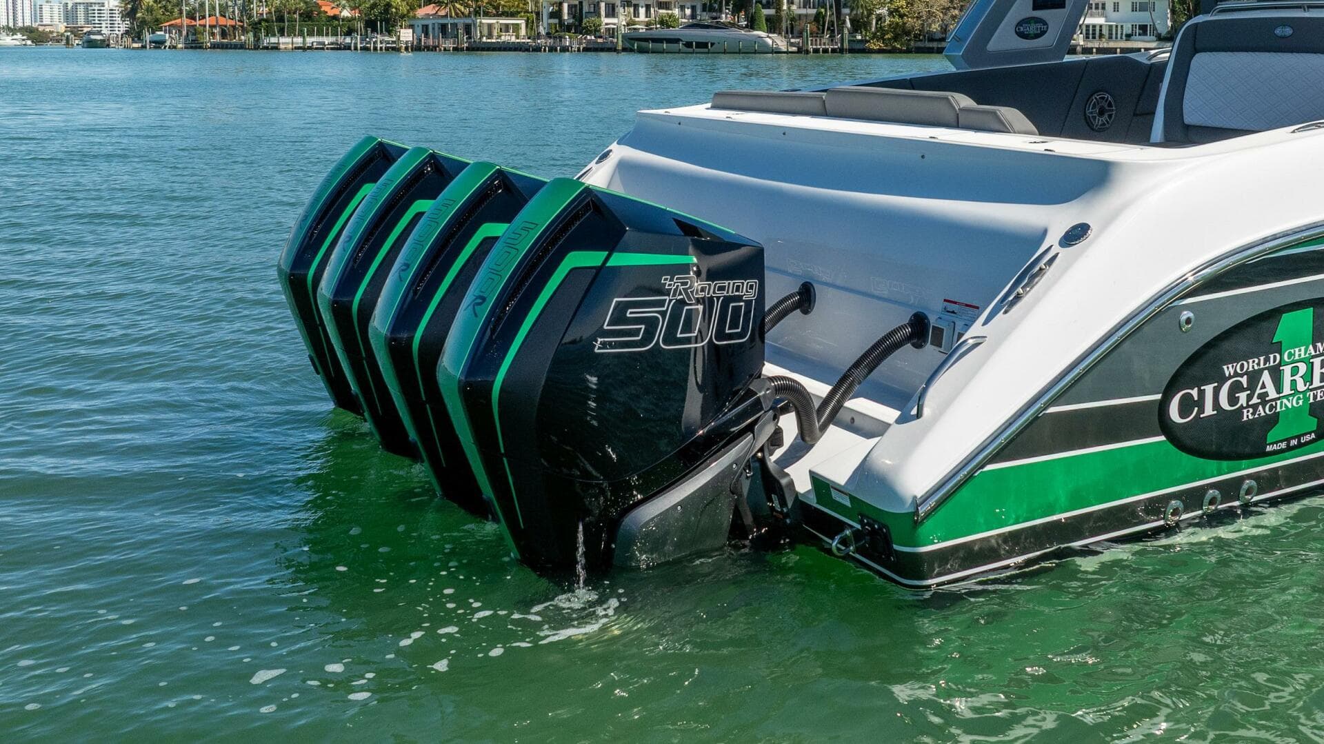 2024 Cigarette 42 Auroris — photo 31