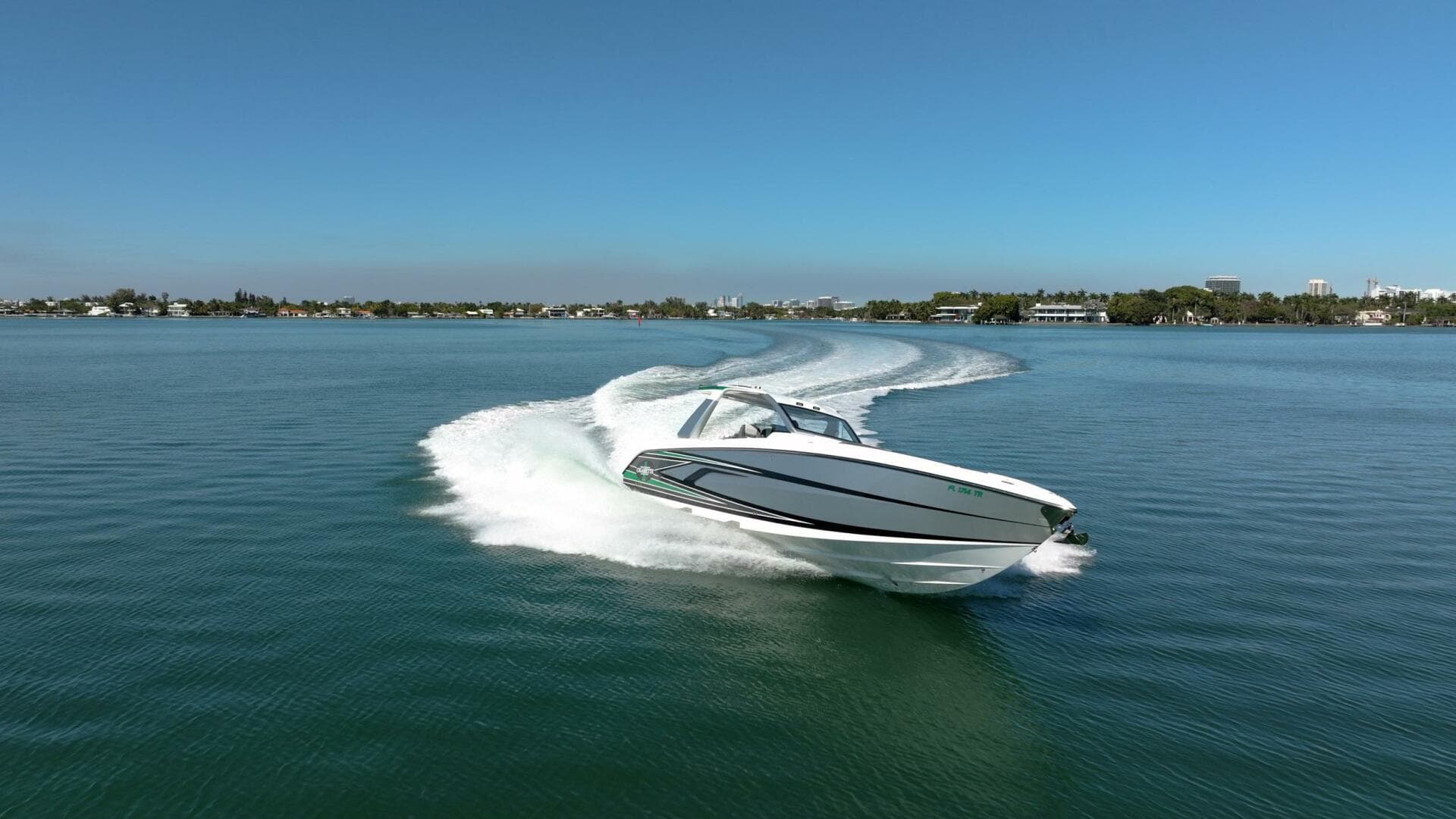 2024 Cigarette 42 Auroris — photo 6