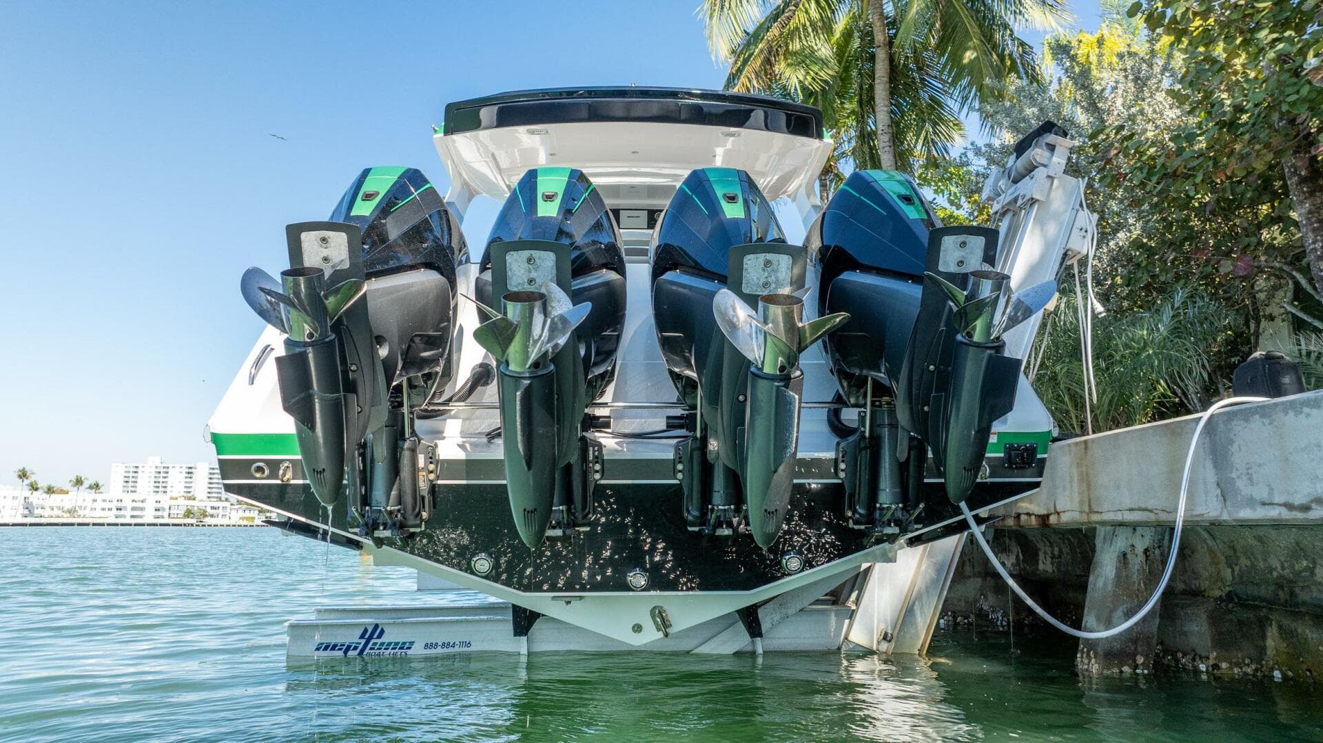 2024 Cigarette 42 Auroris — photo 40