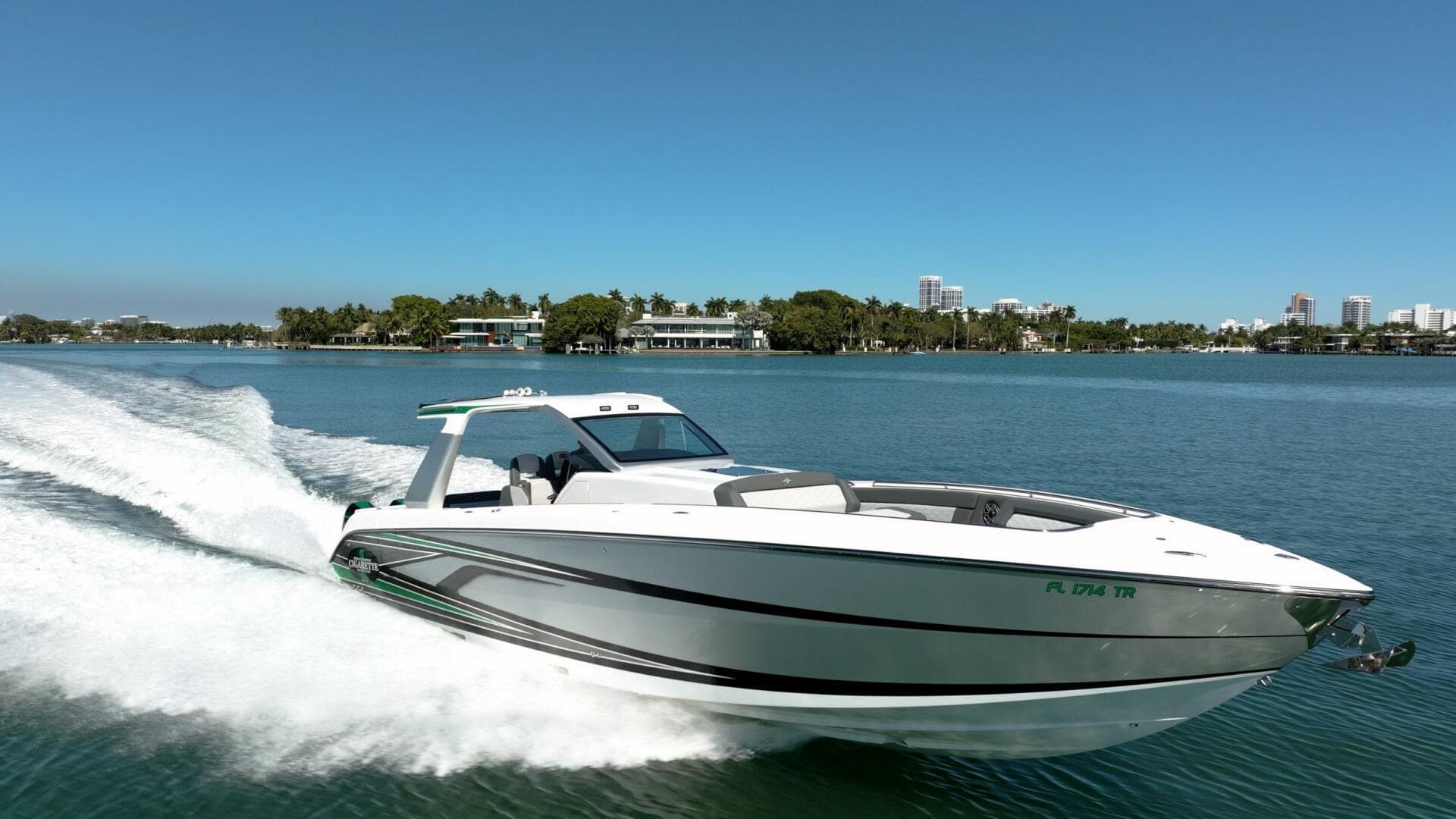 2024 Cigarette 42 Auroris — photo 4