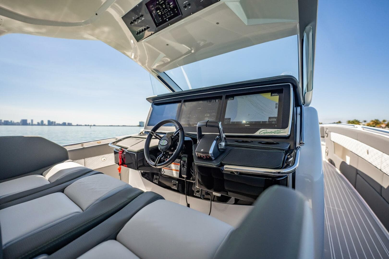 2024 Cigarette 42 Auroris — photo 66