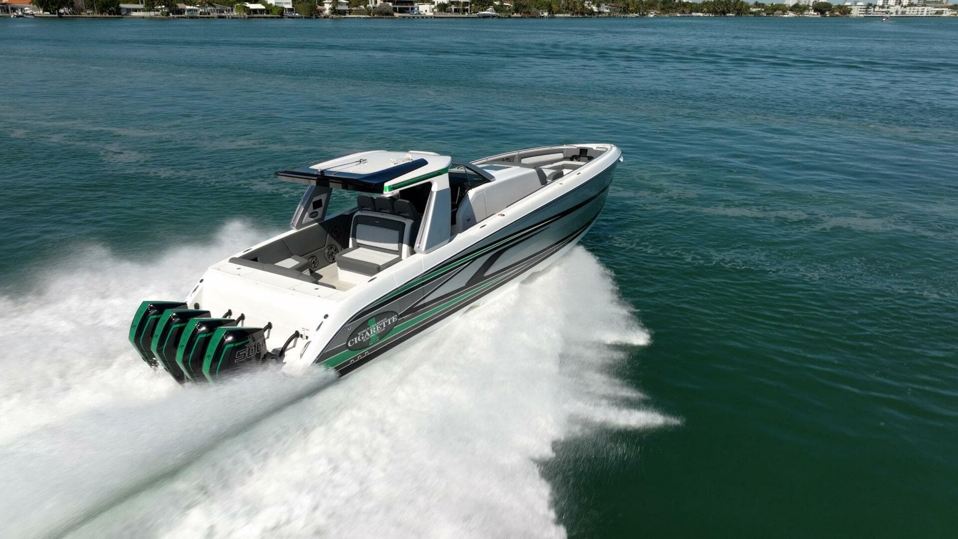 2024 Cigarette 42 Auroris — photo 22