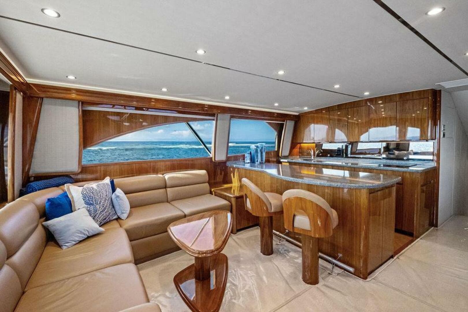 2017 Viking 62 Enclosed Bridge — photo 7